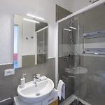 Lägenhet 220b - Casa Giulia, 3 Da Letto, 10 Minuti Dal Mare A Piedi *
