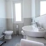 220b - Casa Giulia, 3 Da Letto, 10 Minuti Dal Mare A Piedi * Sestri Levante