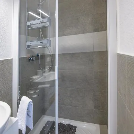 220b - Casa Giulia, 3 Da Letto, 10 Minuti Dal Mare A Piedi