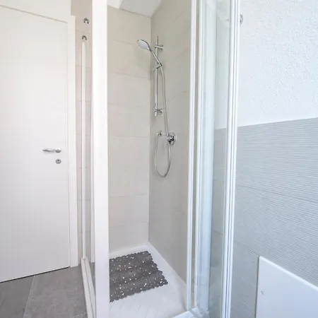 公寓 220b - Casa Giulia, 3 Da Letto, 10 Minuti Dal Mare A Piedi