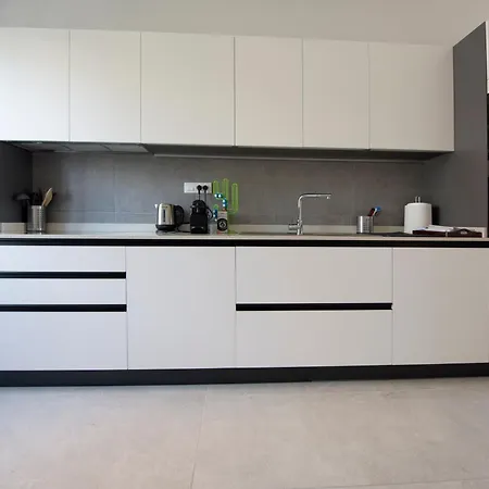 Apartment 220b - Casa Giulia, 3 Da Letto, 10 Minuti Dal Mare A Piedi *