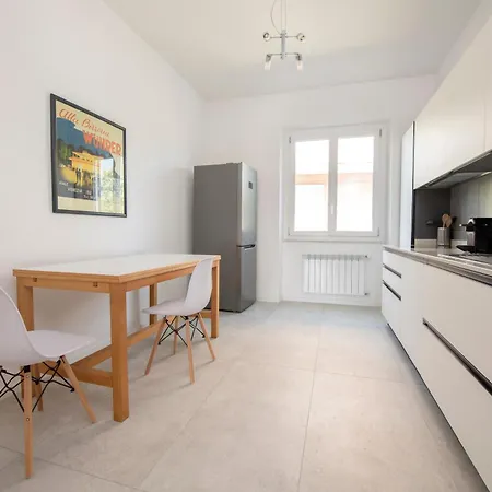 220b - Casa Giulia, 3 Da Letto, 10 Minuti Dal Mare A Piedi Lägenhet Sestri Levante